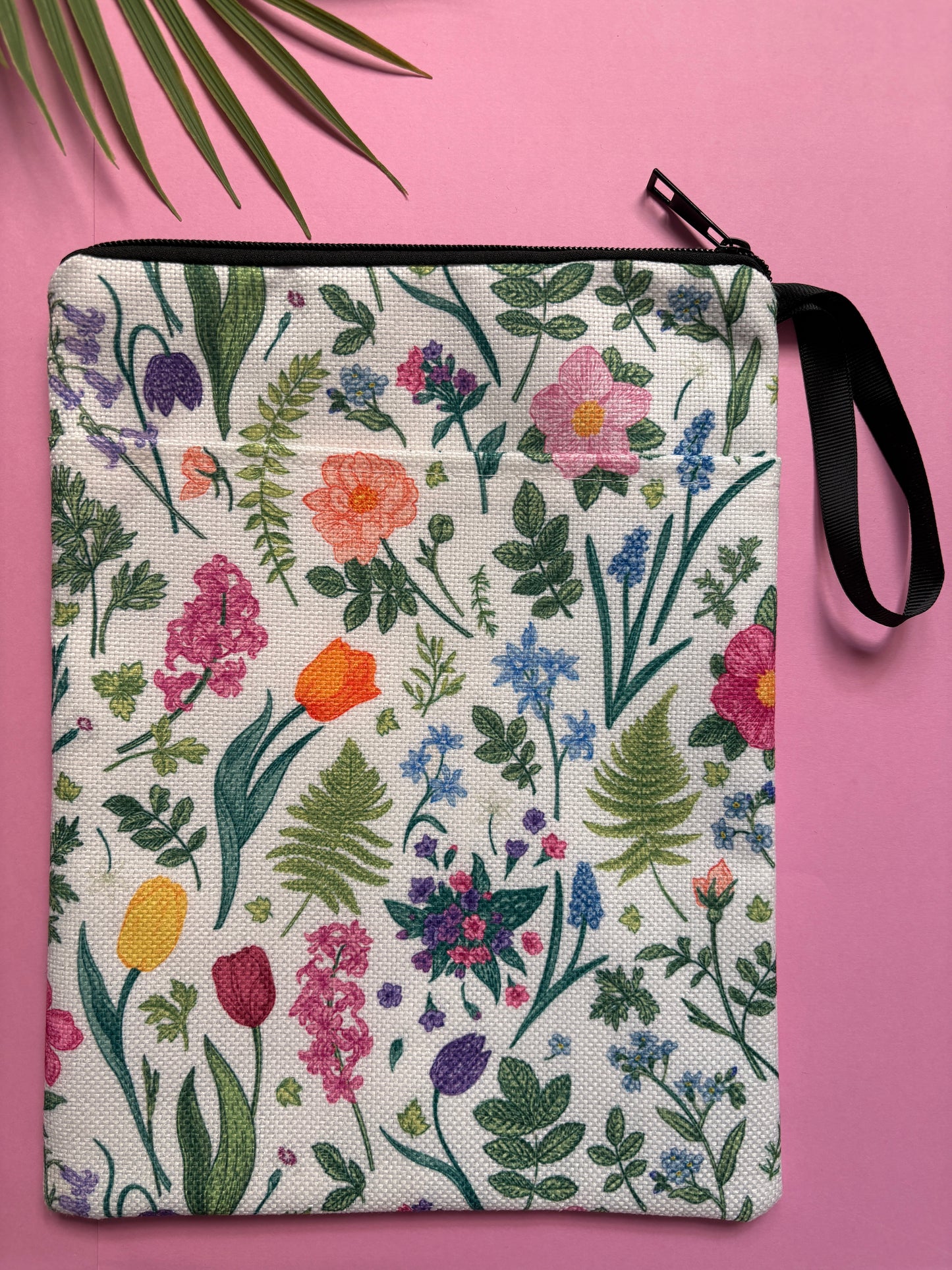 Funda literaria “Floral blanca” 💐
