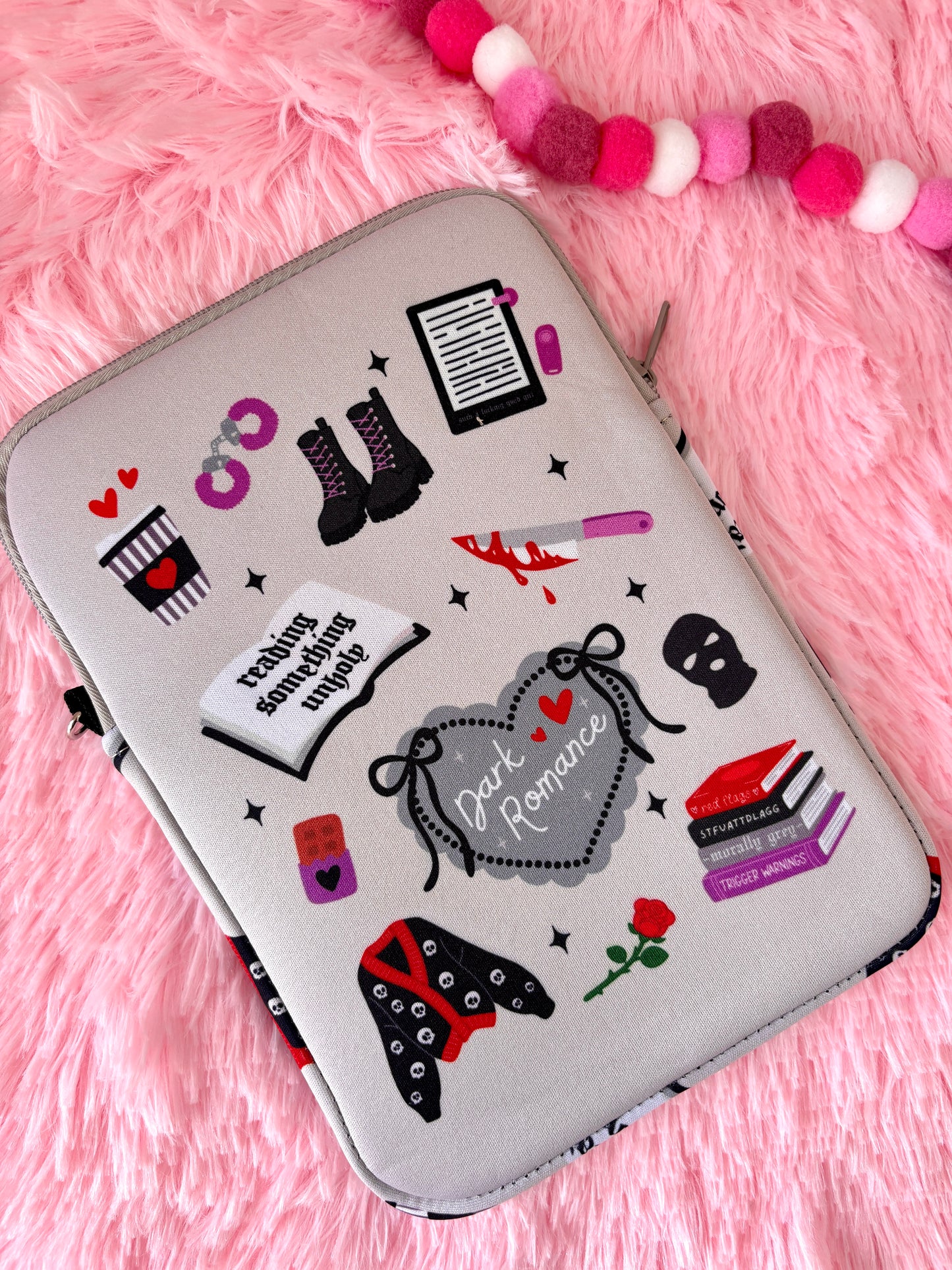 Funda literaria “Dark Romance🖤"