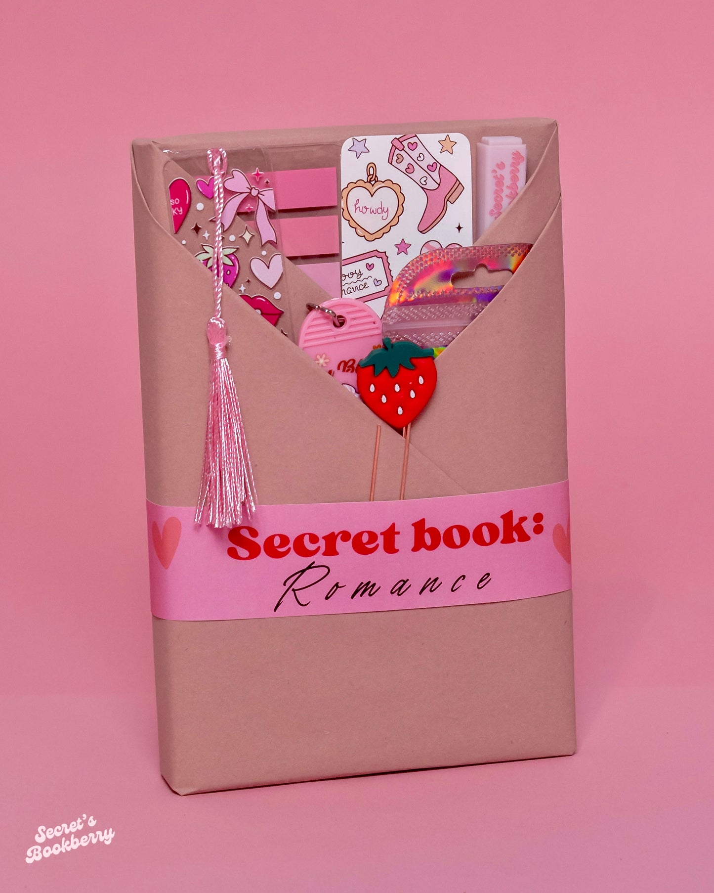 Secret Book Suspense 🕵️ (second hand)